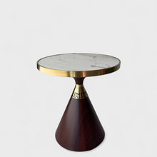 ჟურნალის მაგიდა