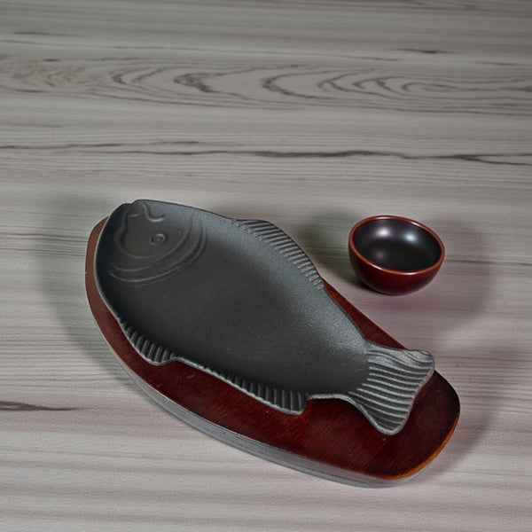 თეფში თევზის