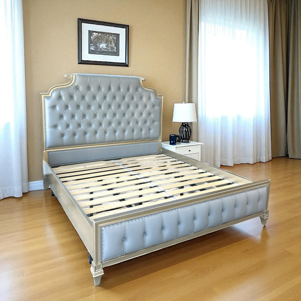 კლასიკური საწოლი