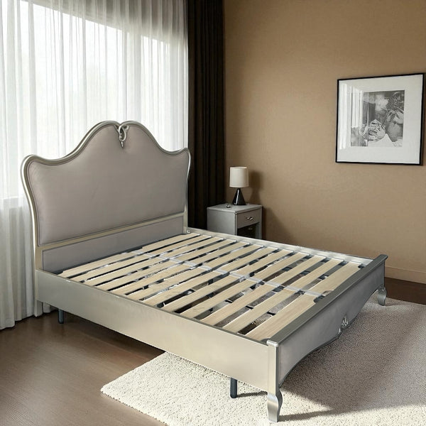 კლასიკური საწოლი