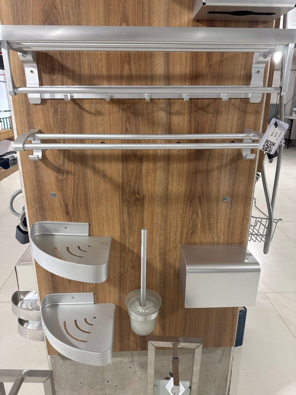 აბაზანის კომპლექტი (თარო,ჯაგრისი,პირსახოცის საკიდი)