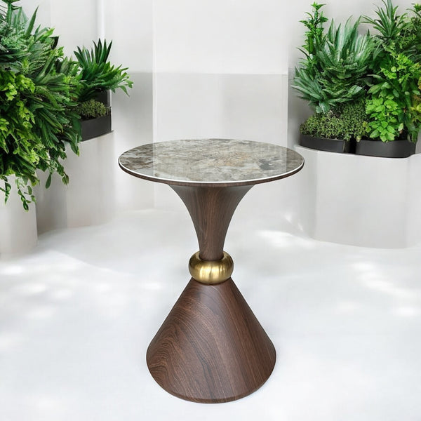 ჟურნალის მაგიდა