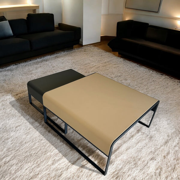 ჟურნალის მაგიდა