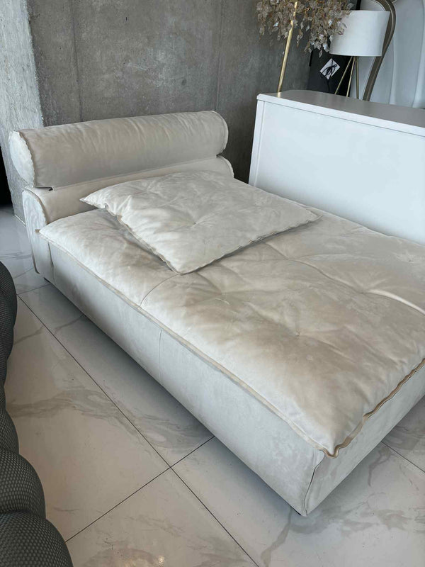 დივნის ნაწილი